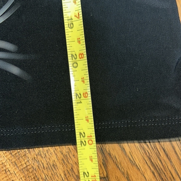 White House Black Market: Black, Tie Halter Top, Size Small - Picture 5 of 7